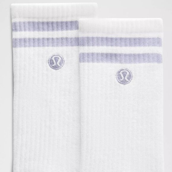 Unisex Daily Essential Crew Socks Stripe - White/Serene Blue - Picture 3 of 3